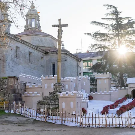 Casa Luna Rural Con Piscina Y Jardín