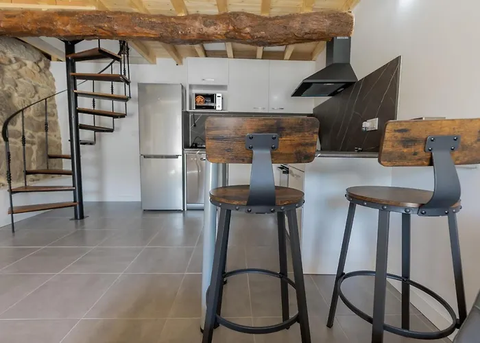 Casa Luna Rural Con Piscina Y Jardín